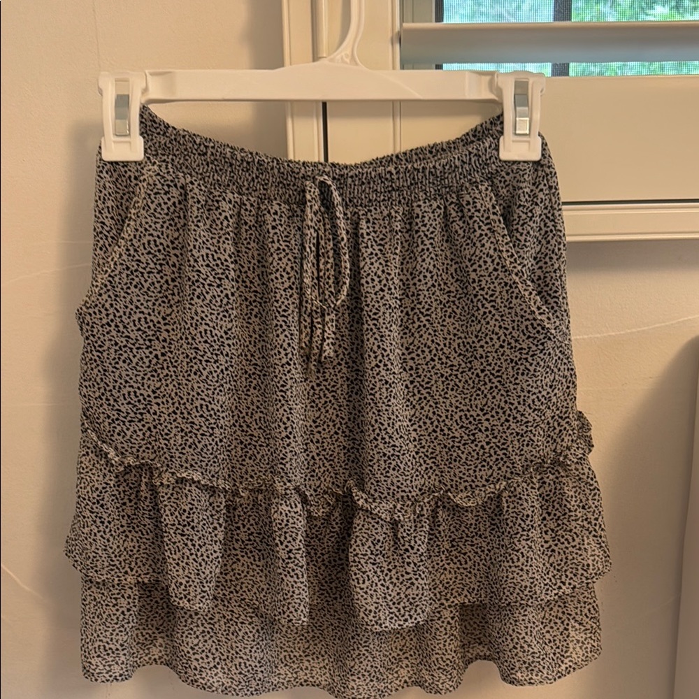 Black and Tan Ruffle Skirt W/ Pockets and Drawstring